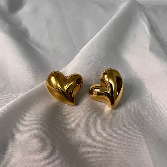 Amor Heart earrings