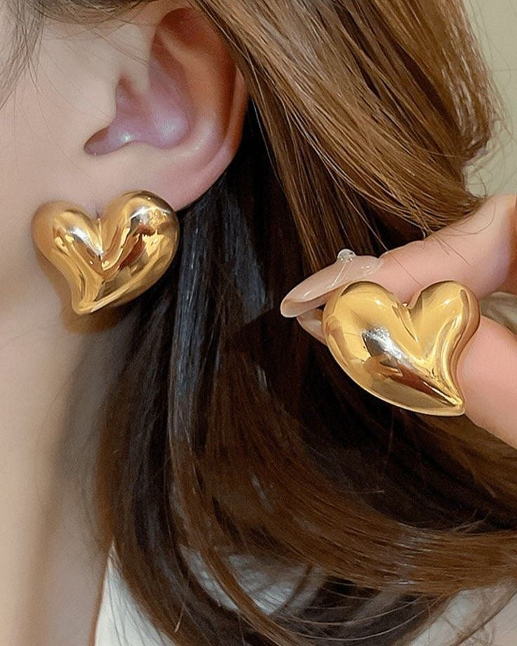 Amor Heart earrings